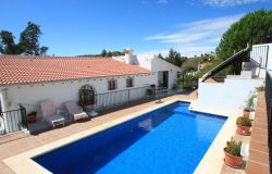 Pool mit Blick nach Westen